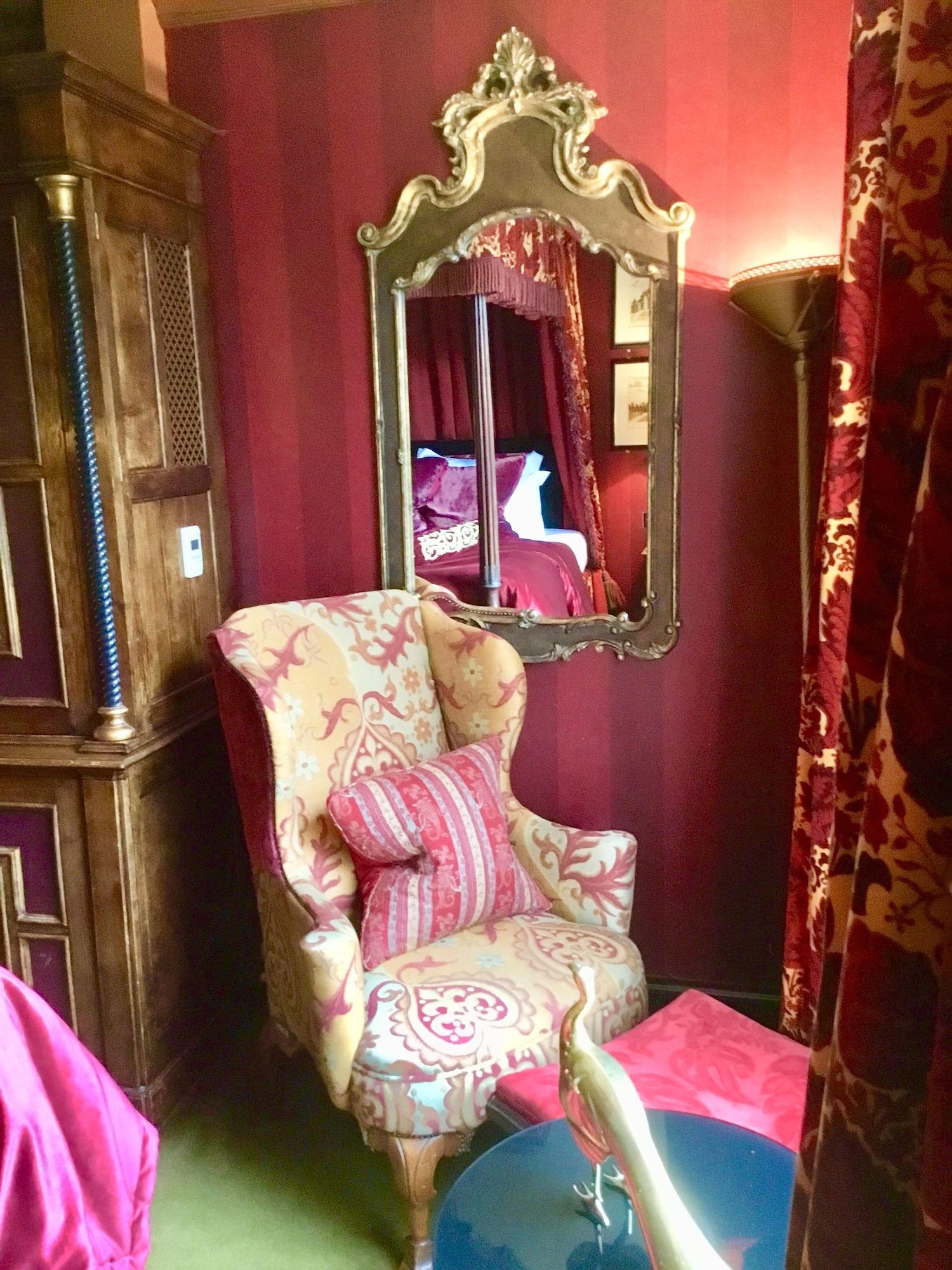 Отель Prestonfield House