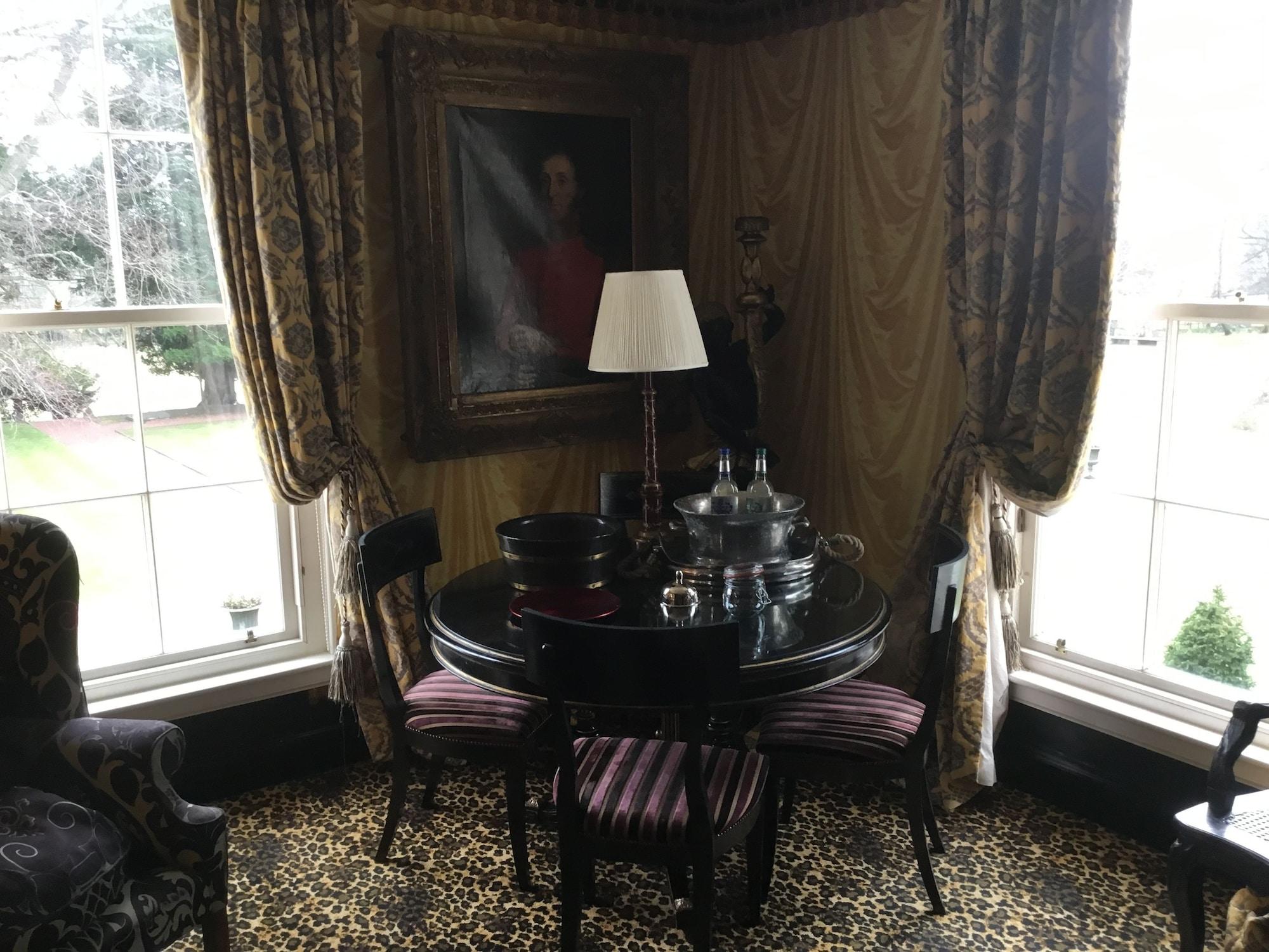 Отель Prestonfield House 5*